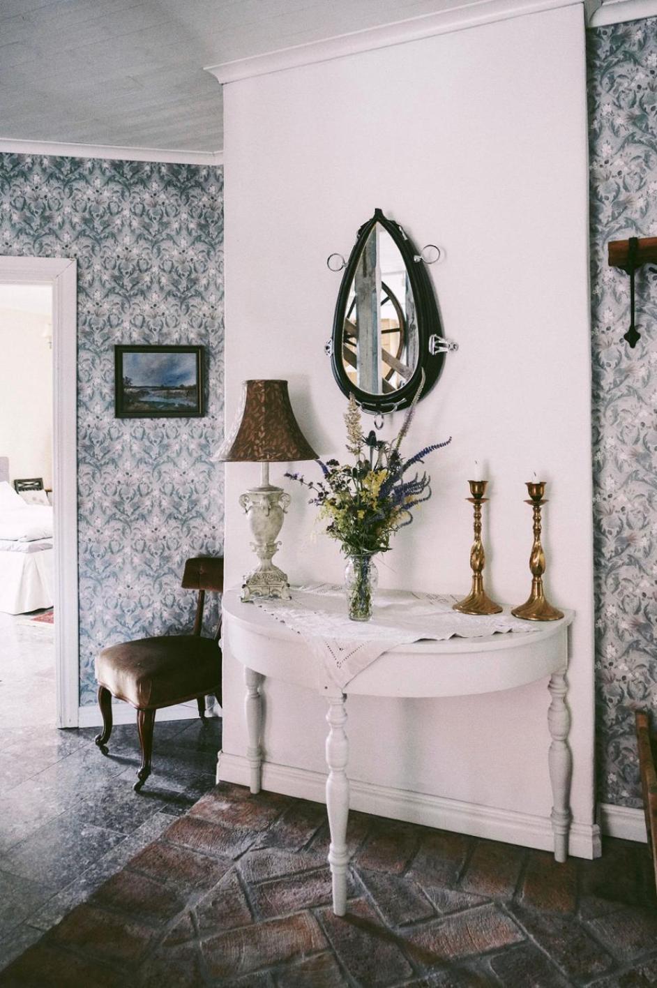 Snaellfaell Country Living - Akerbo Gard Charmigt Renoverad Flygel Kristinehamn Kültér fotó